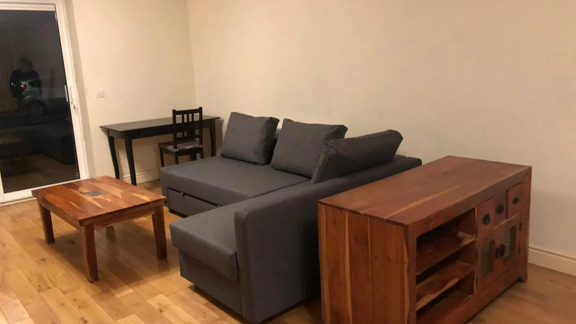 Marlay & Mountain Retreat Apartment Dublin